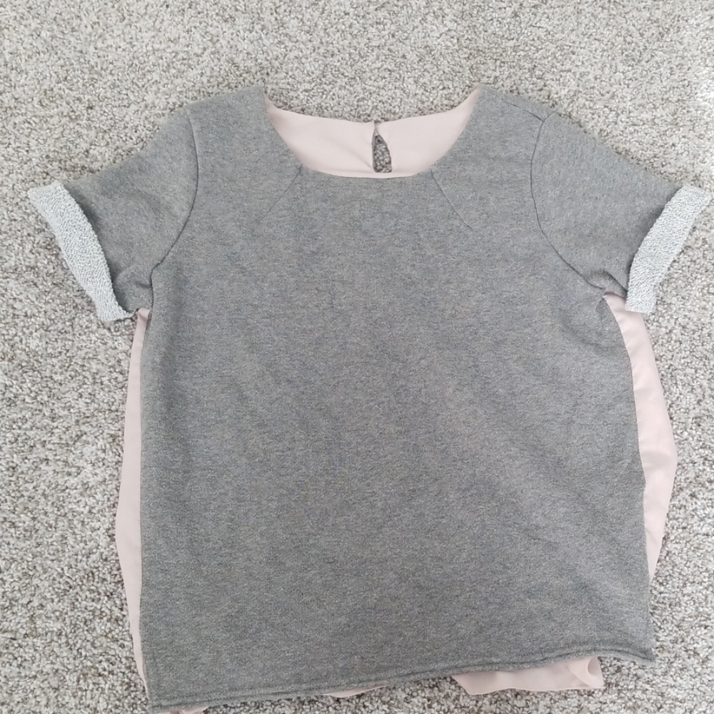 Light weight sweater shirt
